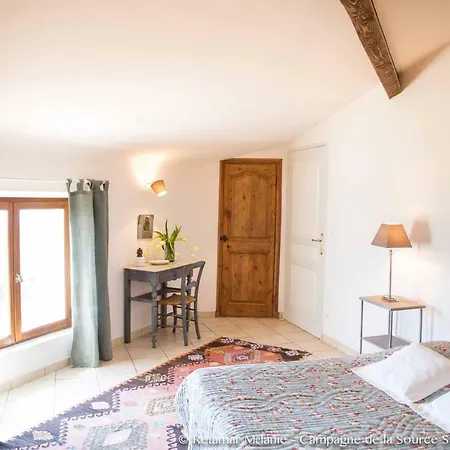 Campagne De La Source St Martin * Cotignac